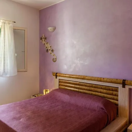 Apartment Locazione Turistica Saturnina *